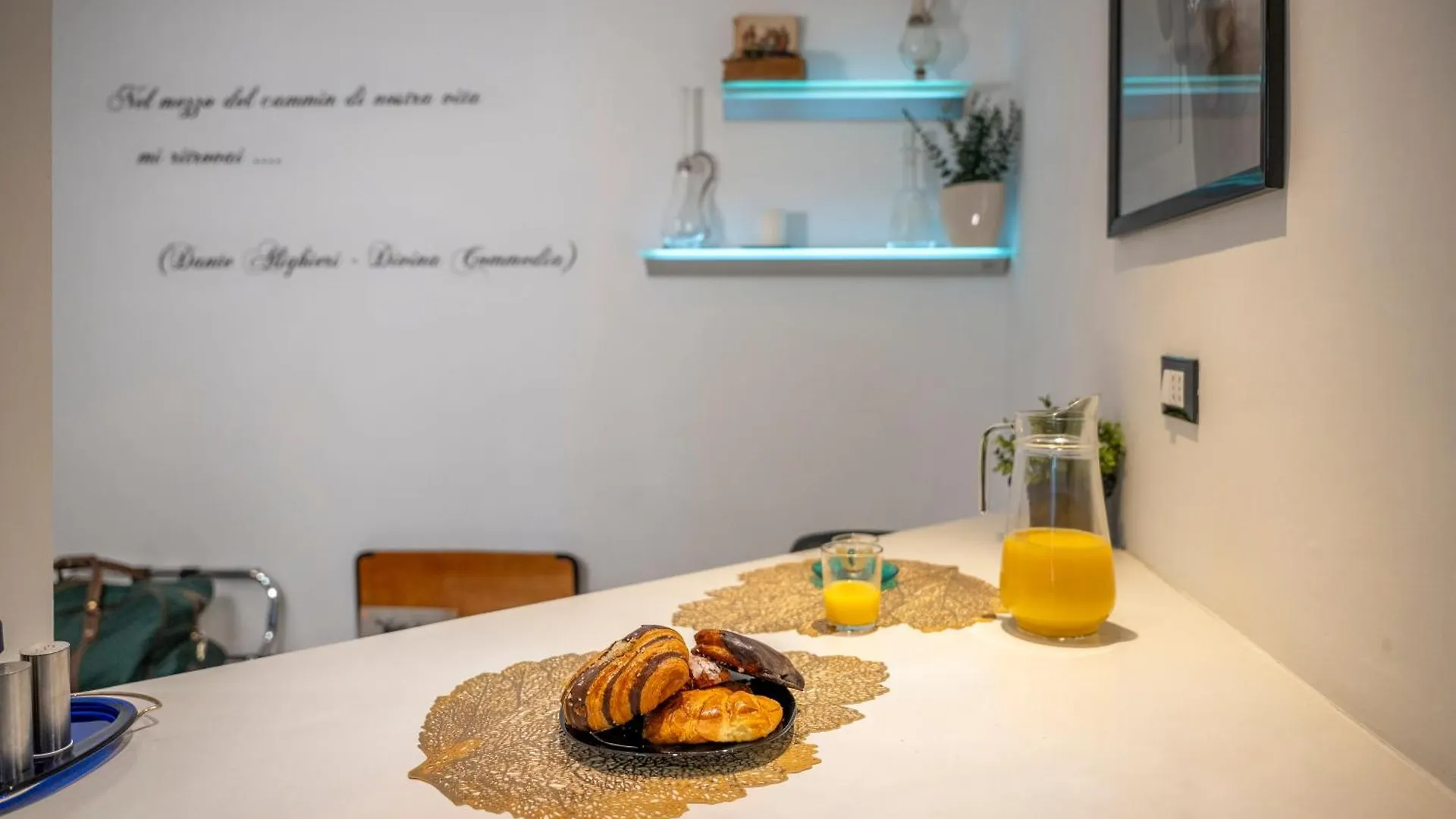Tintori Art Loft Apartment Florence