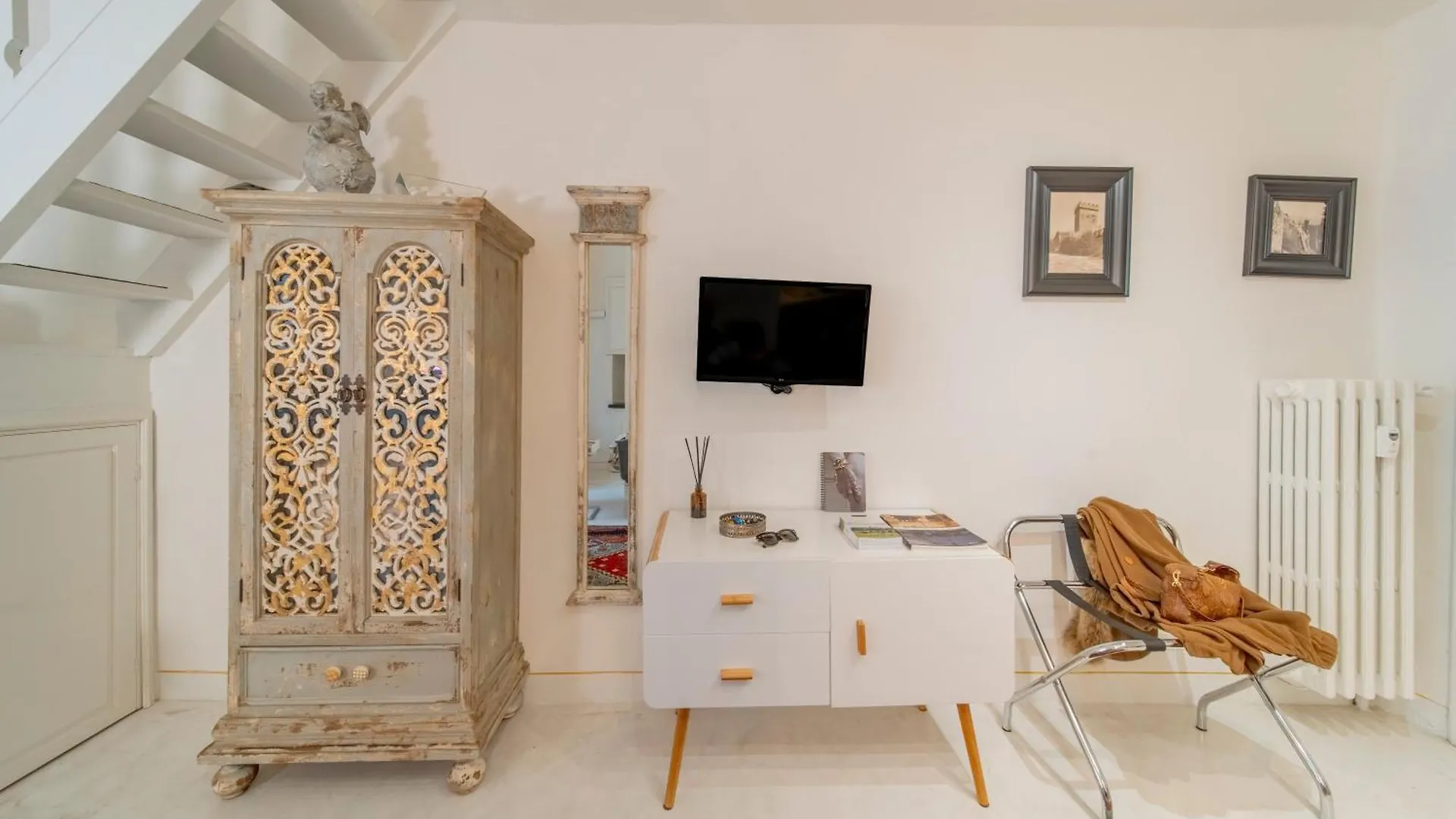 Tintori Art Loft Apartment Florence