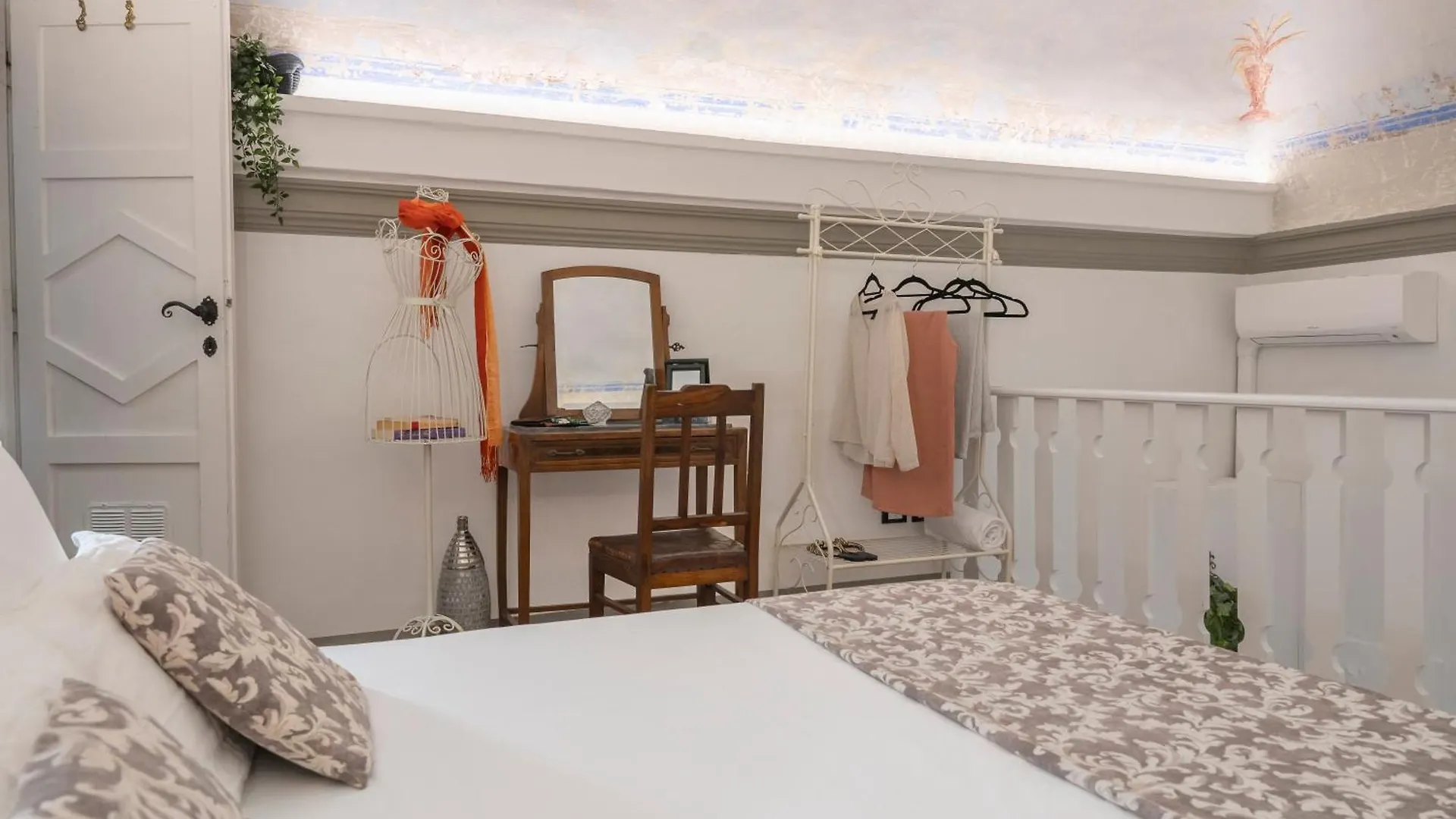 Tintori Art Loft Apartment Florence
